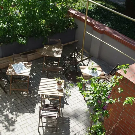 Mamma Mia Female Hostel